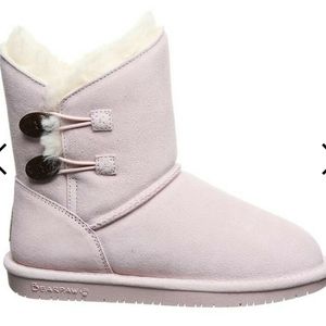 New little Girls Youth bearpaw Pale pink rosaline suade boots Shoes size 2